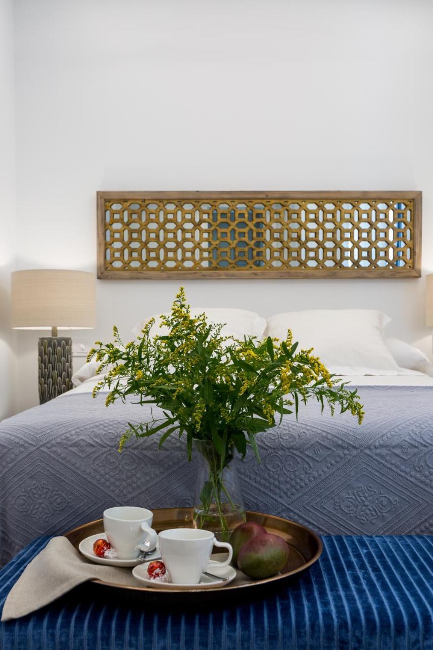 Apartamentos Rg Plaza De Espana Séville Extérieur photo